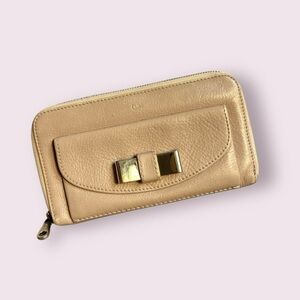 CHLOÉ Beige Long Wallet